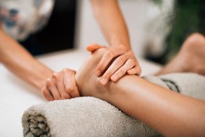 Massage for bunion pain relief | natural pain relief for bunions